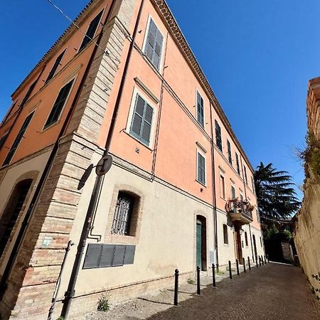 B&B Letterario Palazzo Pistocchi Teramo Ngoại thất bức ảnh